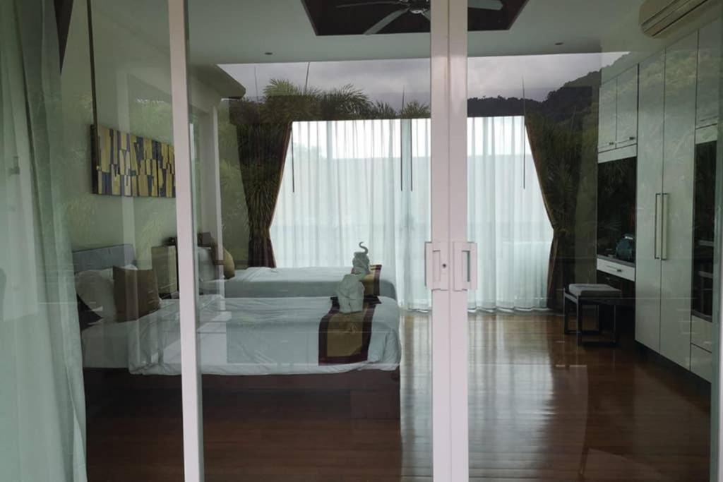 4 Bedroom Villa Kamala Beach Phuket Ngoại thất bức ảnh