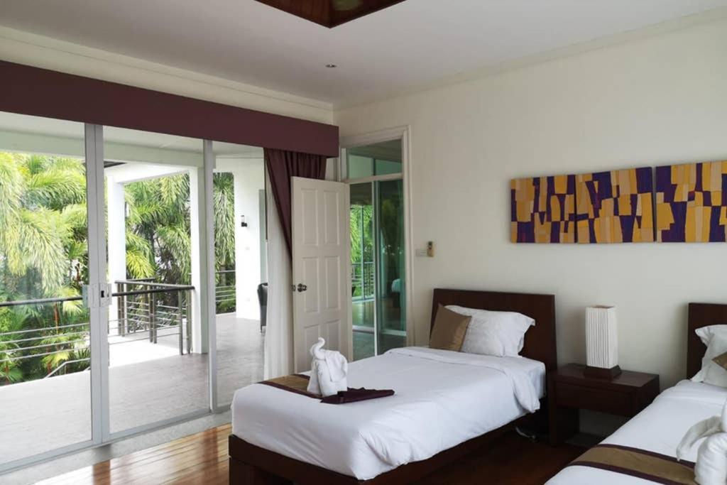 4 Bedroom Villa Kamala Beach Phuket Ngoại thất bức ảnh